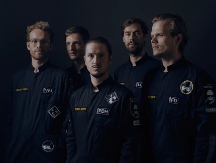 ROCKET MEN – Lost in Space