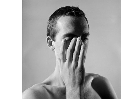 Peter Hujar, David Wojnarowicz (Hand Touching Eye), 1981 © The Peter Hujar Archive / VG Bild-Kunst, Bonn 2026