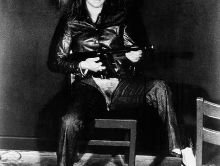 VALIE EXPORT, Aktionshose: Genitalpanik, 1969