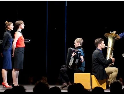 Eleftherios Veniadis, Performance „Honululu Vagamani"