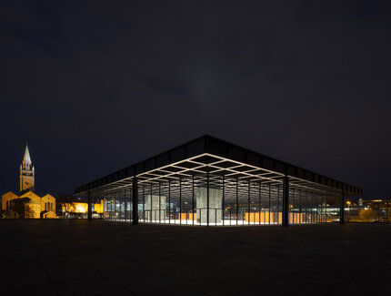 Neue Nationalgalerie in der Nacht