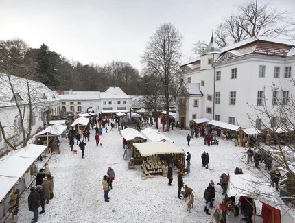 Weihnachtsmarkt am Jagdschloss Grunewald