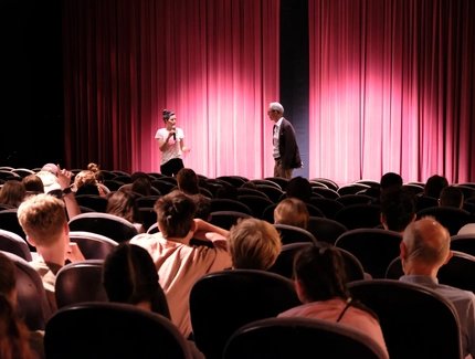 Veranstaltungen in Berlin: BAB-Schulkino mit dem Film „The Spies Among Us“