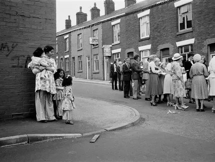 f3_MartinParr-EarlyWorks_St Peters Walks-Bolton- Greater Manchester-England_1979