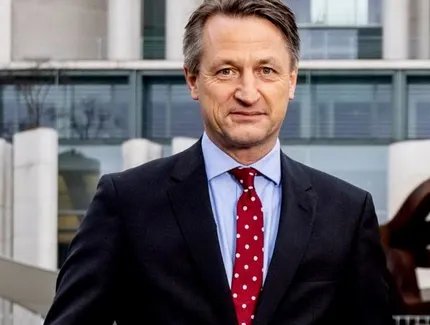 Porträt Nikolaus Blome, Politikchef von RTL & ntv