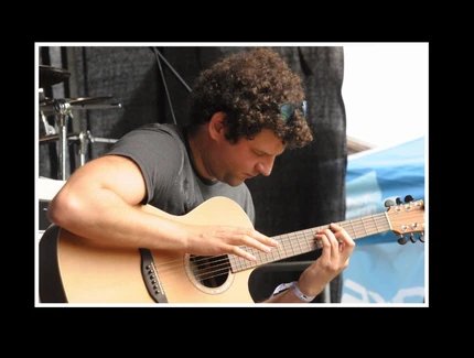 Basil Wahn Fingerstyle Gitarre (Folk, Pop, & Blues)