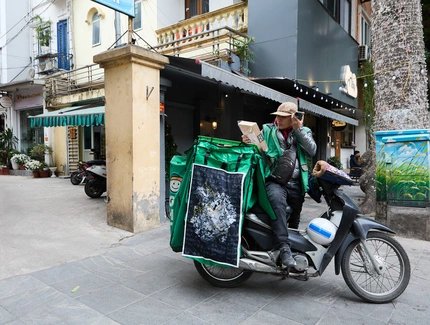 Mobile Posters, Hanoi 2024