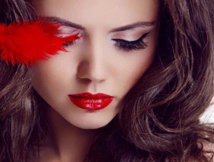 VISUAL MAKE UP