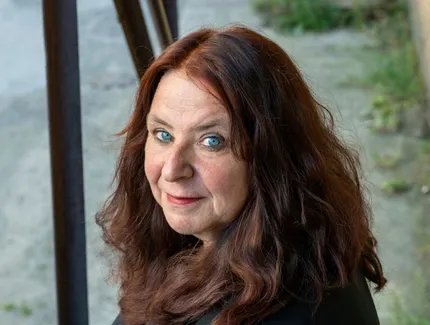 Annett Groeschner