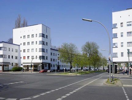 Weiße Stadt Reinickendorf, Torbauten von Bruno Ahrens