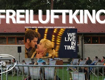 VISUAL Freiluftkino: We live in time