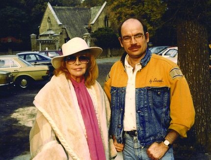 HILDEGARD KNEF – ungeschminkt: Film und Lesung von und mit Eberhard Weißbarth anlässlich ihres 100. Geburtstages