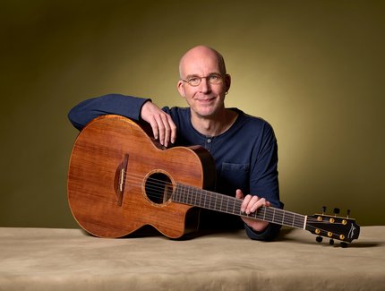 Celtic Fingerstyle Guitar - Jens Kommnick