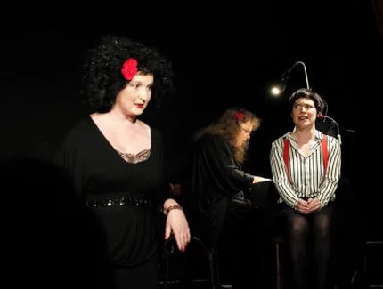 Friederike Ziegler: Krei-Ka – oder vom alltäglichen Wahnsinn