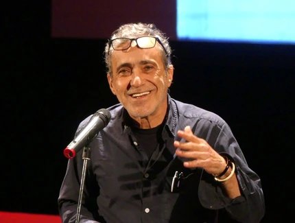 Porträt des Radiomoderators und Kulturwissenschaftlers Jürgen Kuttner