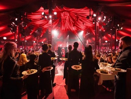 PALAZZO Berlin - Die Dinner Show im Spiegelpalast