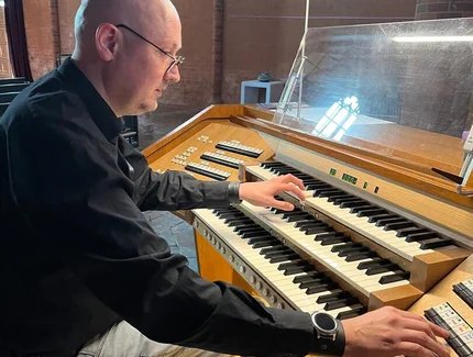 Veranstaltungen in Berlin: Improvisationskonzert mit Prof. Dirk Elsemann an der historischen Reger-Orgel der Ev. Weihnachtskirche