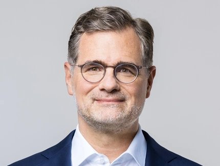 Porträt Wolfgang Schmidt