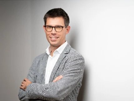 Dr. Marco Overhaus