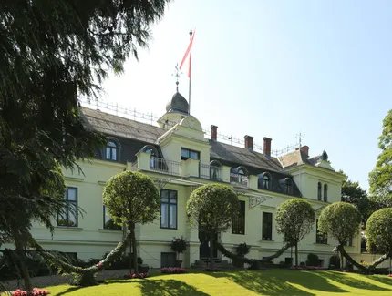 Schloss Britz