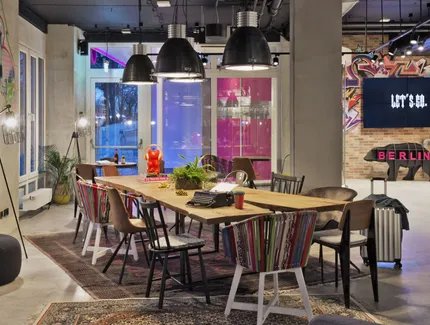 Lobby Moxy Berlin Humboldthain Park