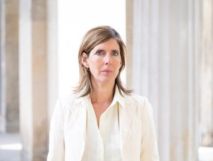 Dr. Anette Hüsch