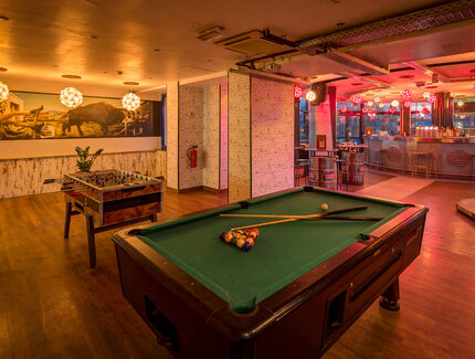 Clubs & Nightlife in Berlin: Bar in Prenzlauer Berg with table football