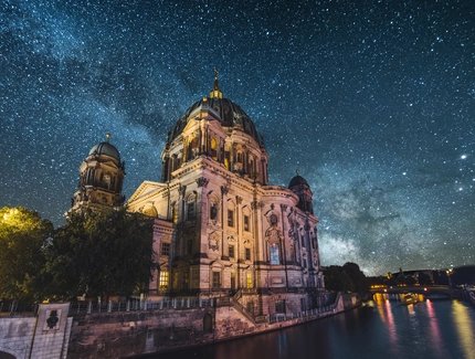 Berliner Dom nachts