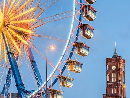 Berliner Weihnachtszeit au pied du rotes Rathaus