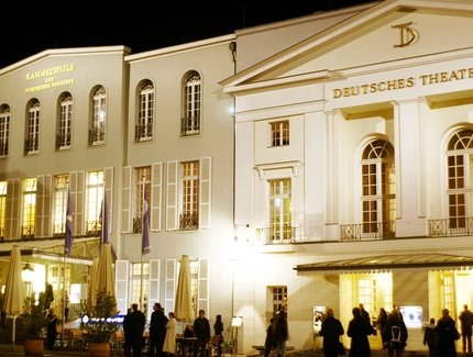 Vista exterior del Deutsches Theater de Berlín