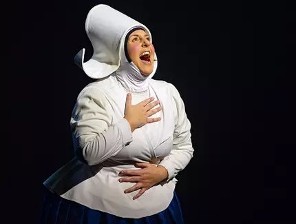 Die Amme im Theater des Westens