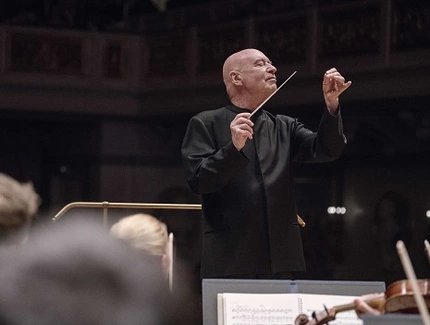 Eschenbach dirigiert das Konzerthausorchester
