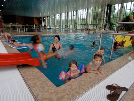 Indoor swimming pool FEZ Berlin Wulheide