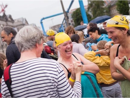 Fun after swimming in the river Spree