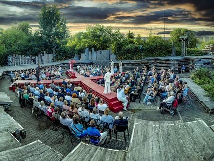 Hamlet im open Air Theater Globe