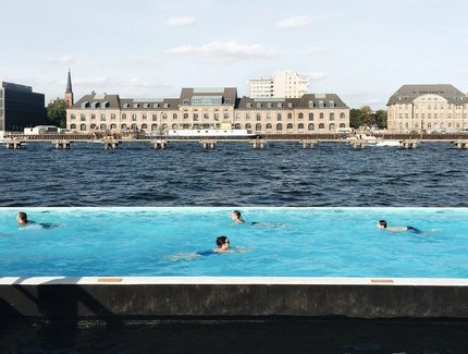 Badeschiff Arena 