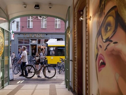 Entrée des cours de roses au Hackescher Markt à Berlin