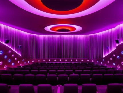 Zoopalast cinema in Berlin, hall