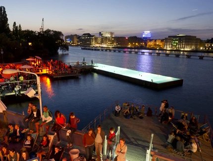 Arena Badeschiff