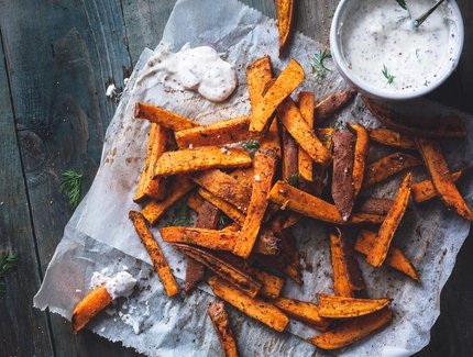 Streetfood sweet potato fries