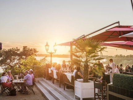 Wannseeterrassen with sunset