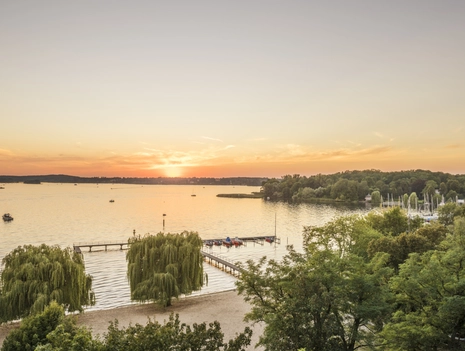 Oktoberfest - Loretta at Wannsee