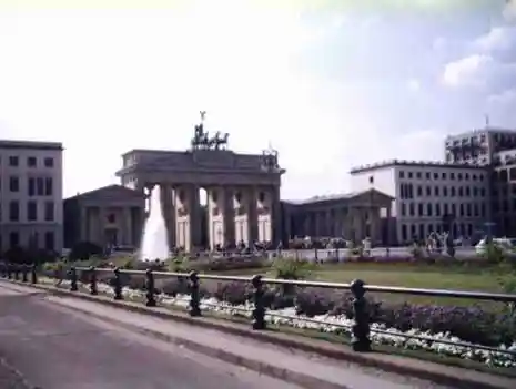 Bärentouren: The Reichstag and the Gavernment Distict