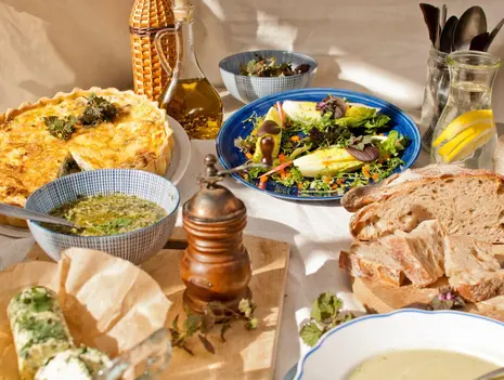 Wild herbs cooking course