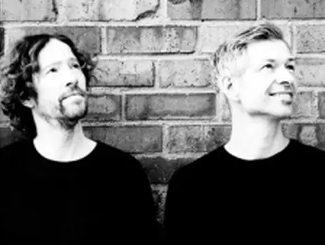 Jaspar Libuda + Florian Segelke: Music for five-string double bass, eight-string classical guitar and live electronics
