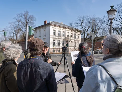 A Photo Walk with the State Archives' City Photographers
