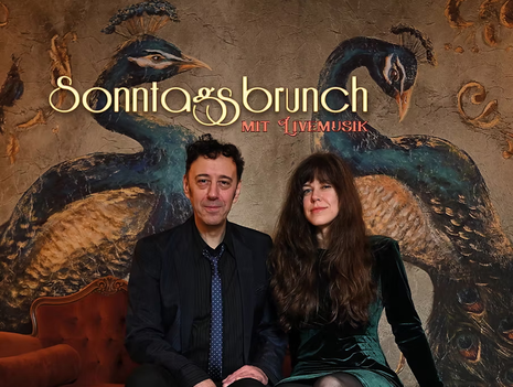 Sunday brunch with live music