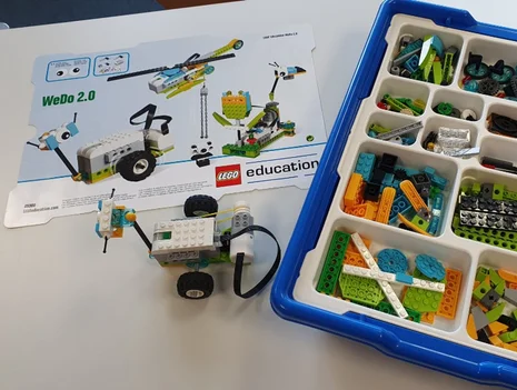 Come and play: Lego Education