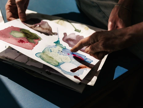 Holiday workshop: From anti-asphalt watercolours to egg cartons
