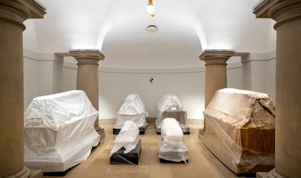 Särge in der Hohenzollerngruft